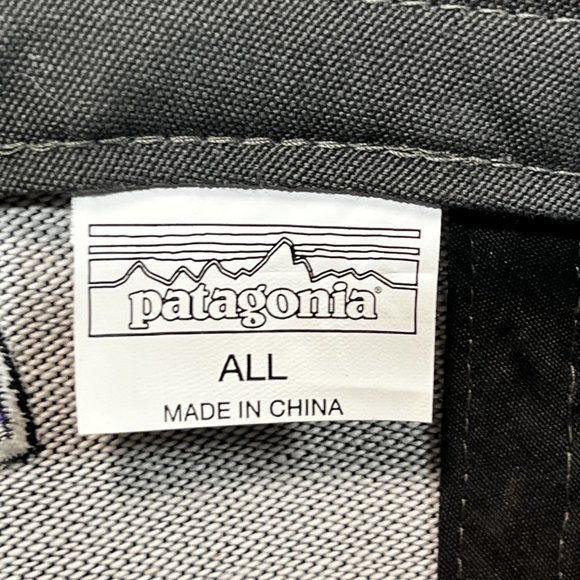 Patagonia P-6 Logo Trucker Hat Gray Adjustable Snapback Mesh Cap 38017 - Picture 7 of 8
